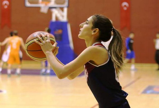 WCBL'de Şampiyon yine Yapı Kredi...