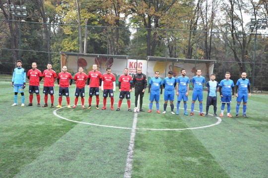 Futbol turnuvasında gruplardaki sıralamalar netleşiyor.