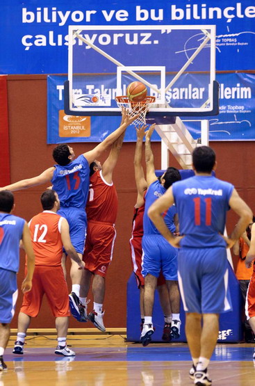 Basketbol Takımımızdan yeni sezona farklı bir merhaba!