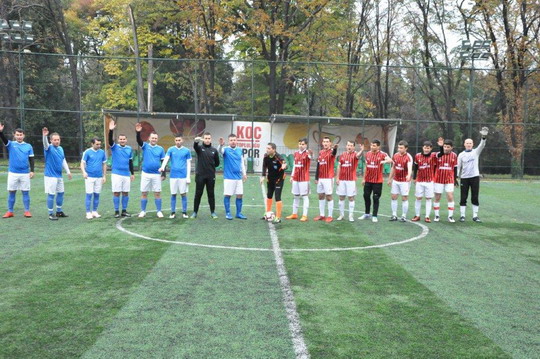 Futbol turnuvasında gruplardaki sıralamalar netleşiyor.