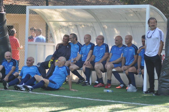 Emeklilerimiz futbol için sahadaydı!