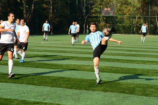 BizClub Futbol Turnuvasında 7. hafta maçları tamamlanırken “Bölgelerarası Cumhuriyet Kupası”  başlıyor.
