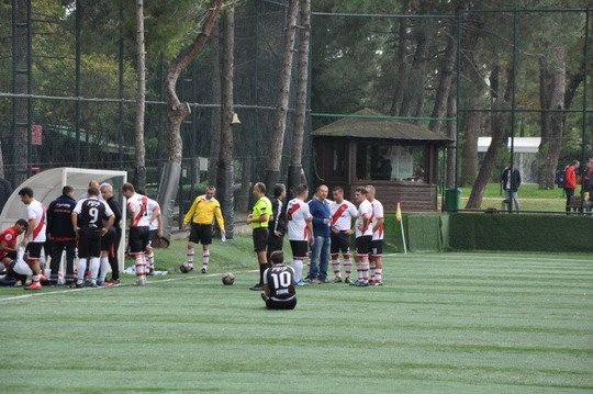 BizClub Futbol Turnuvasında ilk aşama grupları tamamlandı.