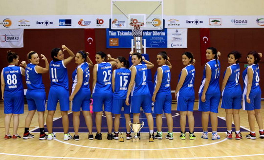 Yapı Kredili Perilerimiz Şampiyon!
