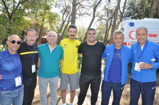 Futbol Turnuvası’nın üçüncü haftasında ailelerin ilgisi görülmeye değerdi!