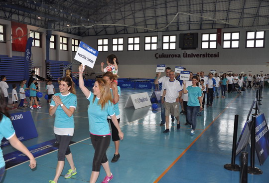 Yapı Kredi Bölge Spor Şenliği’nin 14'üncüsü Adana'daydı...