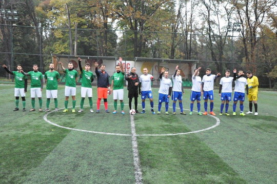 Futbol turnuvasında gruplardaki sıralamalar netleşiyor.