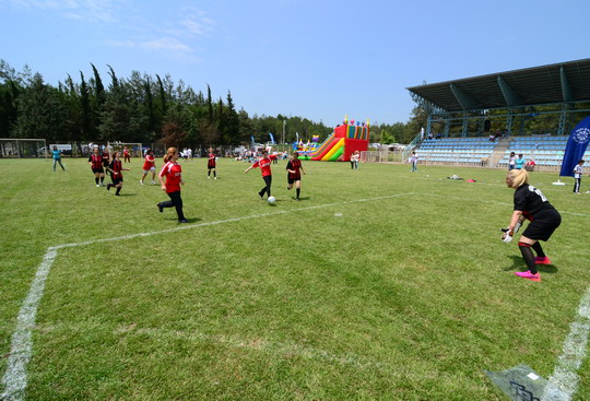 Yapı Kredi Bölge Spor Şenliği’nin 15'incisini Bursa’da rekor bir katılımla tamamladık...