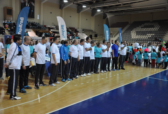 Yapı Kredi Bölge Spor Şenliği’nin 20’ncisini İzmir’de tamamladık...