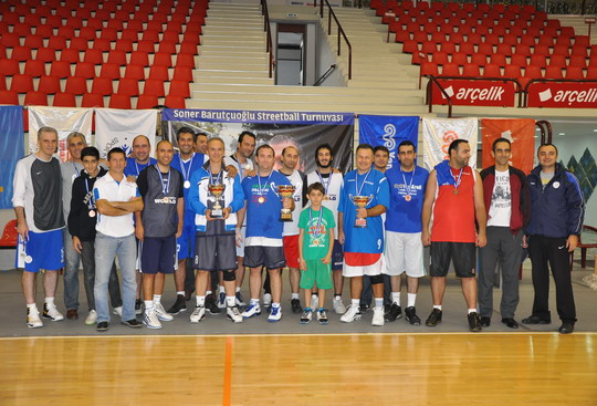 Soner Barutçuoğlu anısına düzenlenen Streetball Turnuvası sona erdi...