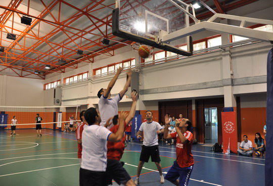 Yapı Kredi Bölge Spor Şenliği’nin 15'incisini Bursa’da rekor bir katılımla tamamladık...