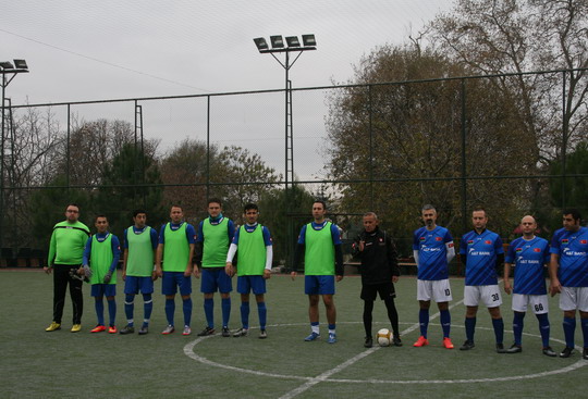 Yapı Kredi Futbol Takımılarımız Basisen Turnuvası’nda mücadelesini sürdürüyor...