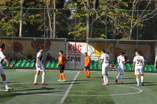 2019 Yılı BizClub İstanbul Futbol Turnuvası’nda Çeyrek Final karşılaşmaları geçtiğimiz hafta sonu Cumartesi  ve Pazar günü oynanan maçlarla tamamlandı.