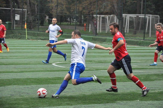 Futbol turnuvasında YKB CUP ve YKB LİG İkinci tur heyecanı başladı.