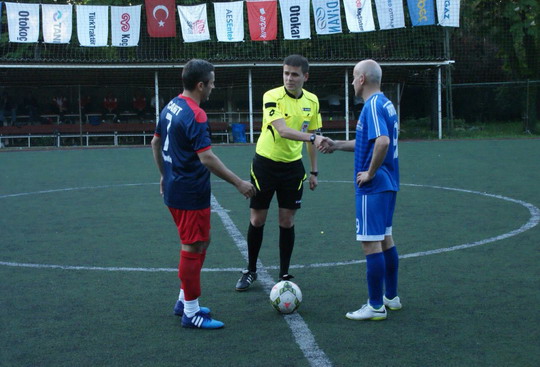 Yapı Kredi Veteran Futbol Takımımız sahalara çıktı...