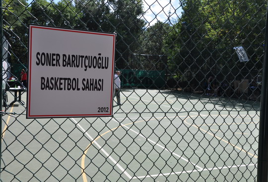 Soner Barutçuoğlu’nu Streetball turnuvası ile andık.