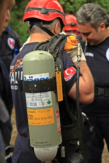 YAKUT, Nisan ayında da boş durmadı...
