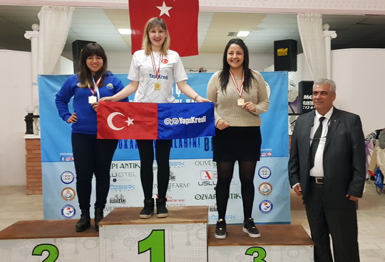 Sokak Hayvanları için Datça’da Yüzdük