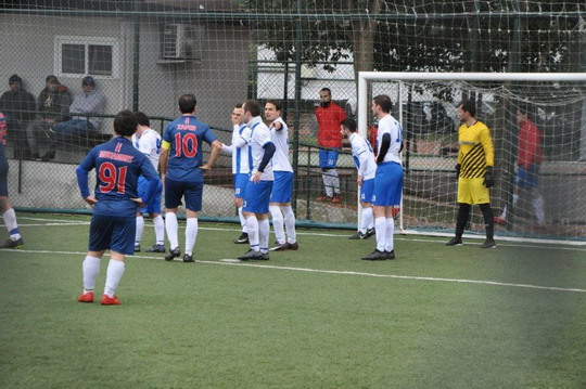 İstanbul Futbol Takımımız Basisen Futbol Turnuvası’nda ikinci oldu.