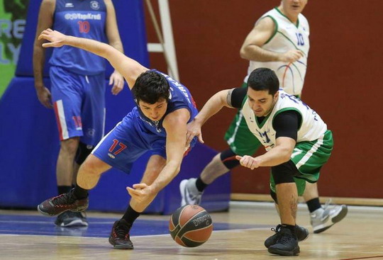 İstanbul Erkek Basketbol Takımımız CBL’in birinci etabını farklı galibiyetle kapattı.