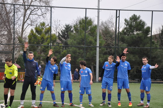 BASİSEN İstanbul Futbol Turnuvası’nda Yapı Kredi Takımlarımız FİNALDE.....  ŞAMPİ... YAPI KREDİ...
