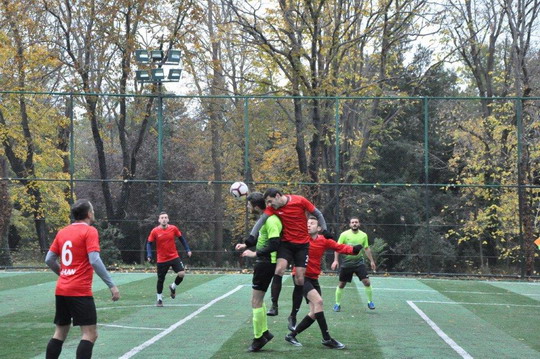 Yapı Kredi İstanbul Bölge Futbol Turnuvası’nda Yarı Final heyecanı başladı.