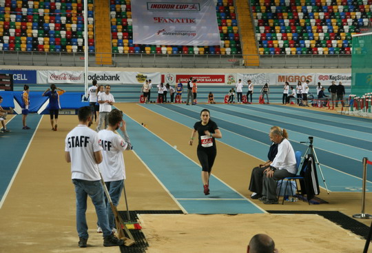 Atletlerimiz Indoor Cup 2 yarışlarındaydı...