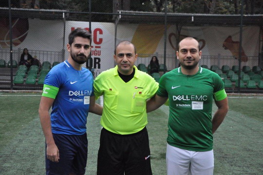 Futbol turnuvasında YKB CUP ve YKB LİG İkinci tur heyecanı başladı.