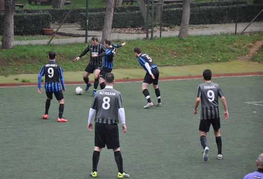 Yapı Kredi 2014 yılı İstanbul Bölge Futbol Turnuvası’nda  “final” haftası...