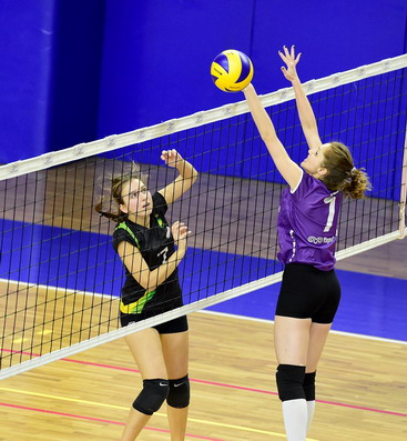 Kadın Voleybol Takımımız Şirketler Voleybol Ligi’ne galibiyetle başladı