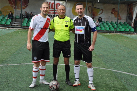 BizClub Futbol Turnuvasında ilk aşama grupları tamamlandı.
