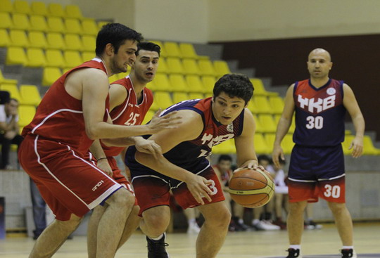 Yapı Kredi Erkek Basketbol Takımı CBL’de mücadeleye devam ediyor...