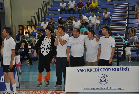 Yapı Kredi Bölge Spor Şenliği’nin 14'üncüsü Adana'daydı...