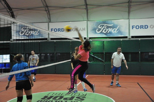 İstanbul Voleybol Takımlarımız yeni sezon hazırlıklarına başladı.