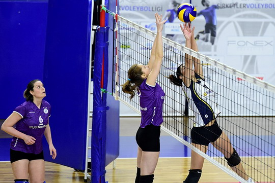 Kadın Voleybol Takımımızın galibiyet serisi devam ediyor.