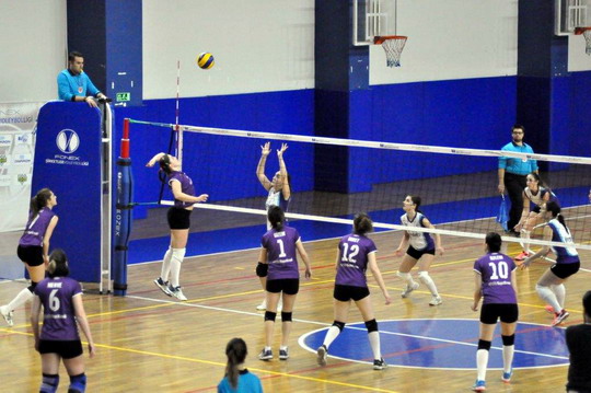Voleybol Takımımız Şampiyonluk için sahaya çıkıyor...