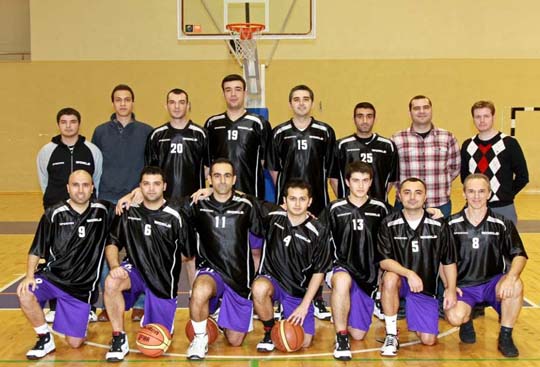 Yapı Kredi Basketbol Takımımız Business League’de Çeyrek Finalde