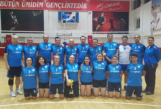 Yapı Kredi İzmir Voleybol Takımımız şampiyon oldu...