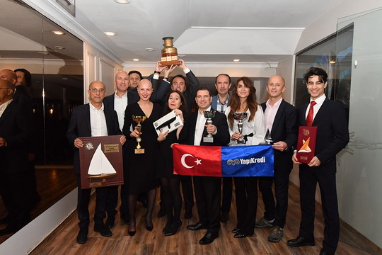 Yelken Takımımız IRC 4  sınıfında 2018 İYK Trofesi birincilik ödülünü törenle aldı.