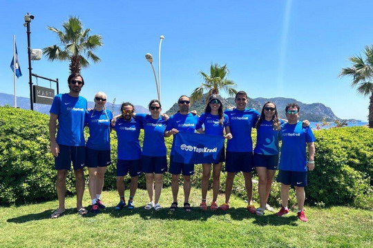 Yüzme takımı sporcularımız Marmaris AquaChallenge yüzme yarışlarından toplam 17 madalya ile döndü!