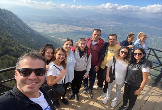 Adana Bölge çalışanları Aladağlar Başkanın Çardağı Trekking turunda unutulmaz bir gün geçirdi!