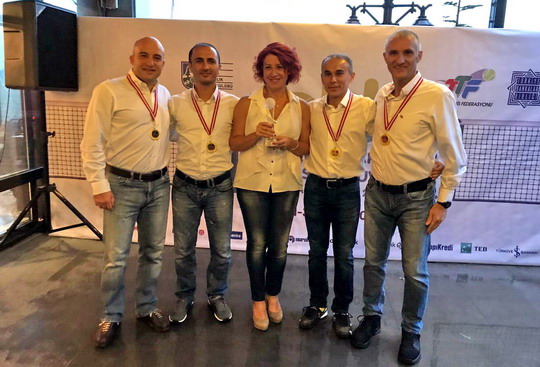 Bankalararası 7. Tenis Turnuvası 21-30 Eylül tarihlerinde TED Spor Kulübü’nde gerçekleştirildi.