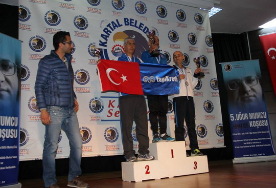 Atletlerimizden Uğur Mumcu Koşusu’nda Takım halinde üçüncülük geldi...
