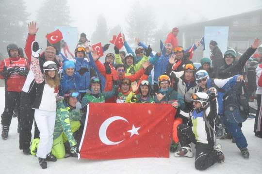 İtalya’da 14-18 Mart tarihlerinde Val Di Fiemme, Cavalese'de gerçekleştirilen UniCredit XX. Ski Meeting tamamlandı.