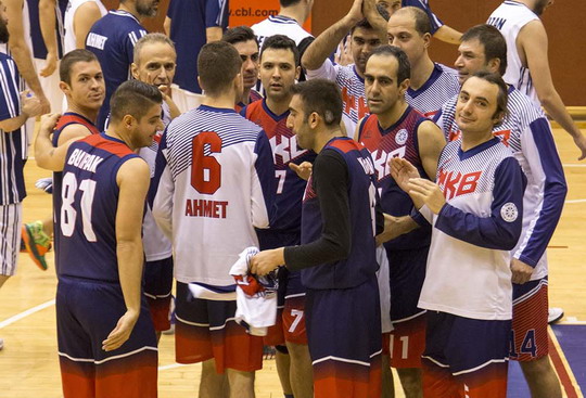 Erkek Basketbol Takımımız CBL Şampiyonunu salladı ama deviremedi...
