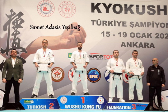Karate Milli Takımında bir Yapı Kredili.