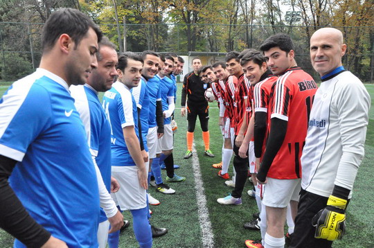 Futbol turnuvasında gruplardaki sıralamalar netleşiyor.