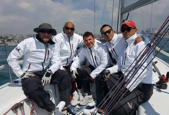 Yelken Takımımızdan “Hayata Yelken Aç” ve “2017 BMW Bosphorus Sailing Fest” yarışlarında birincilikler geldi...
