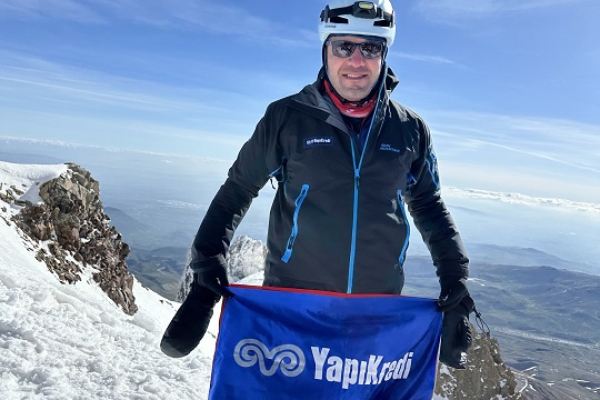 Dağcılık sporcumuz Erciyes Dağı zirve tırmanışını başarıyla tamamladı.
