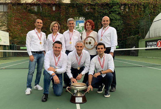Türkiye Bankalar Arası Tenis Şampiyonası’nda Yapı Kredi Üçüncü Kez Şampiyon...